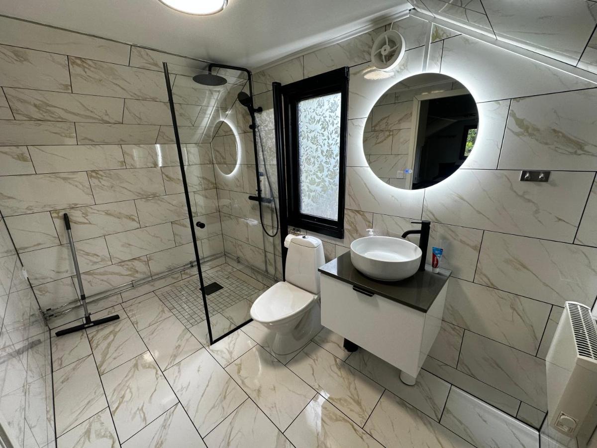 Luxurious Apartment Near Citycenter Borås Buitenkant foto